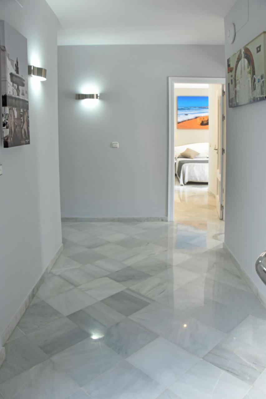 Hostal Bodega Conil De La Frontera Luaran gambar